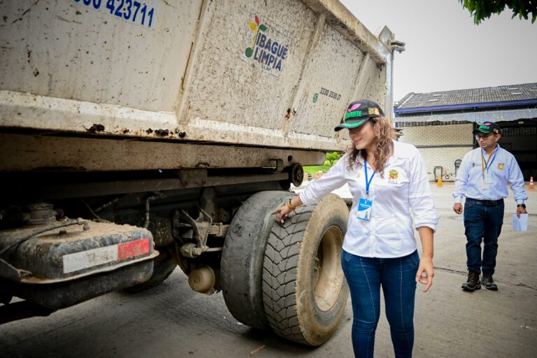 Vehículos de recolección de basuras en Ibagué están en muy mal estado