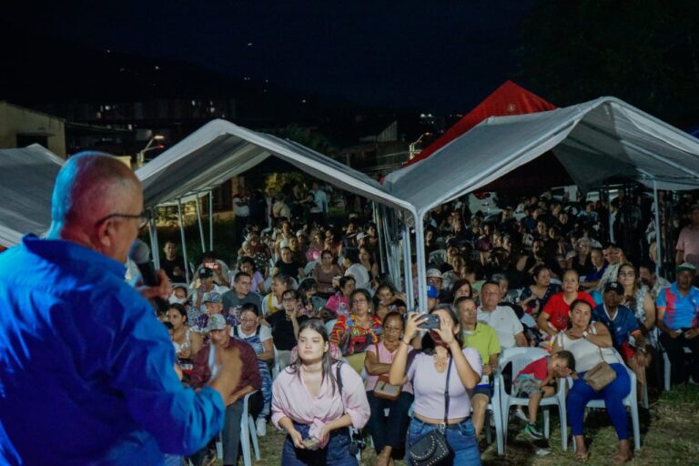 Senador Oscar Barreto cuestiona la propuesta del gobierno nacional para comprar los cultivos de hoja de coca