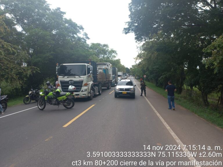 Manifestación indígena en el sur del Tolima bloquea la vía Espinal Neiva