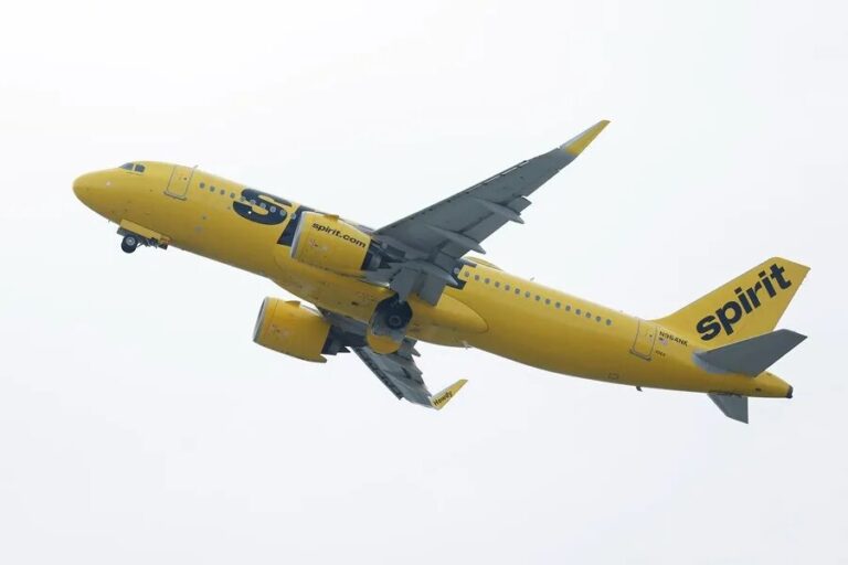 La aerolínea estadounidense de bajo coste Spirit Airlines se declara en quiebra