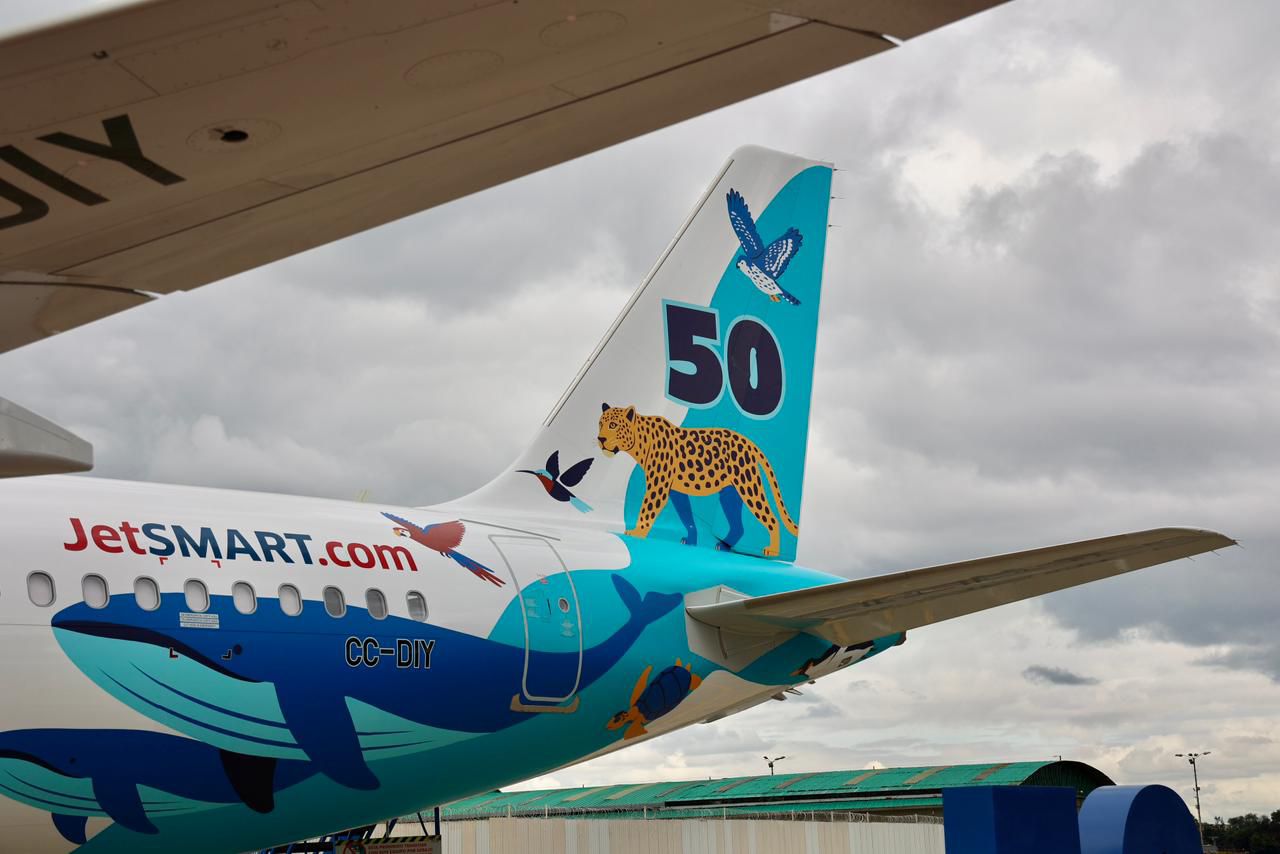 La Aerolínea JetSmart presentó su avión número 50 en Colombia