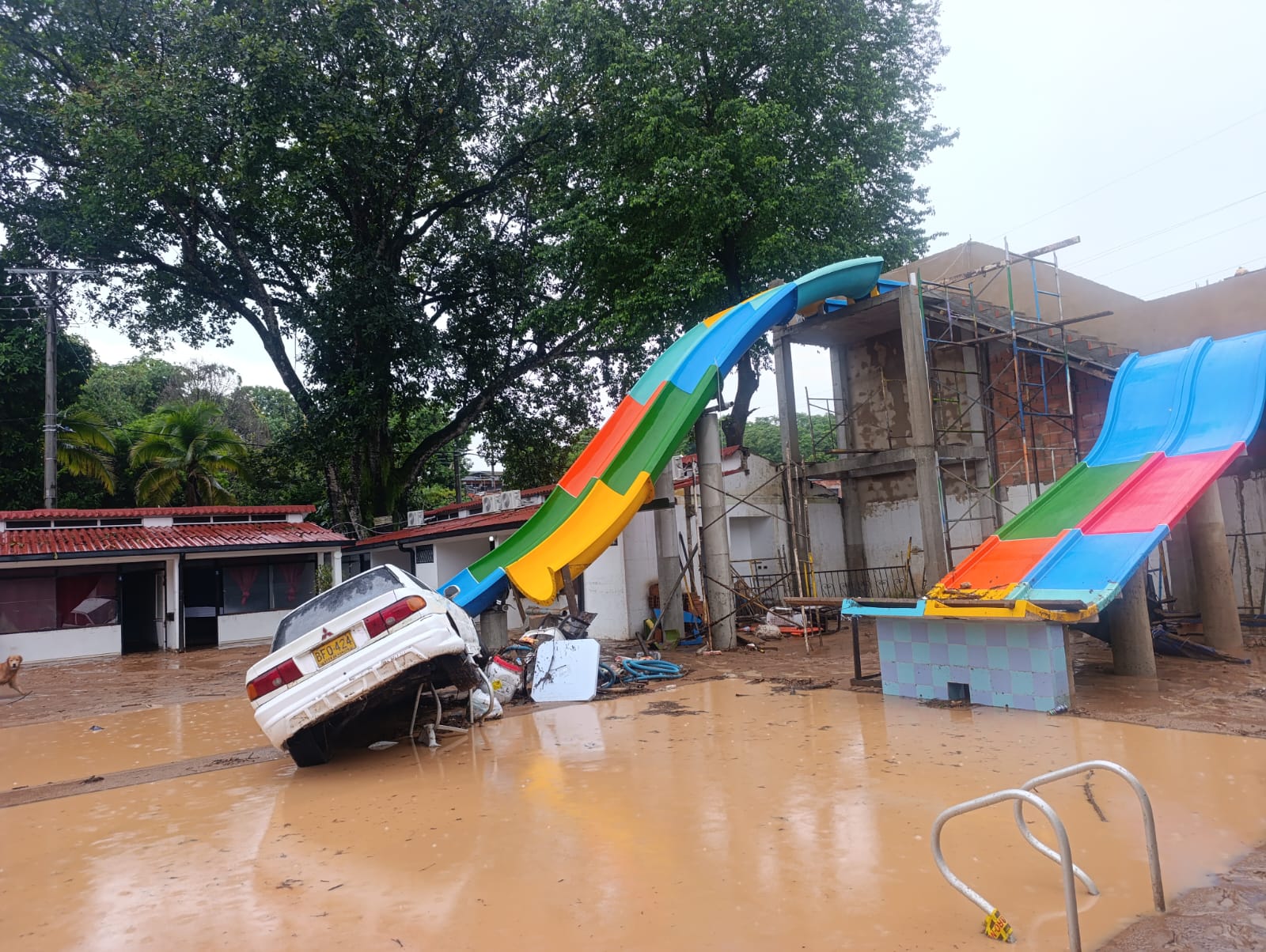 Emergencia en Melgar por inundaciones en al menos diez barrios por el fuerte invierno