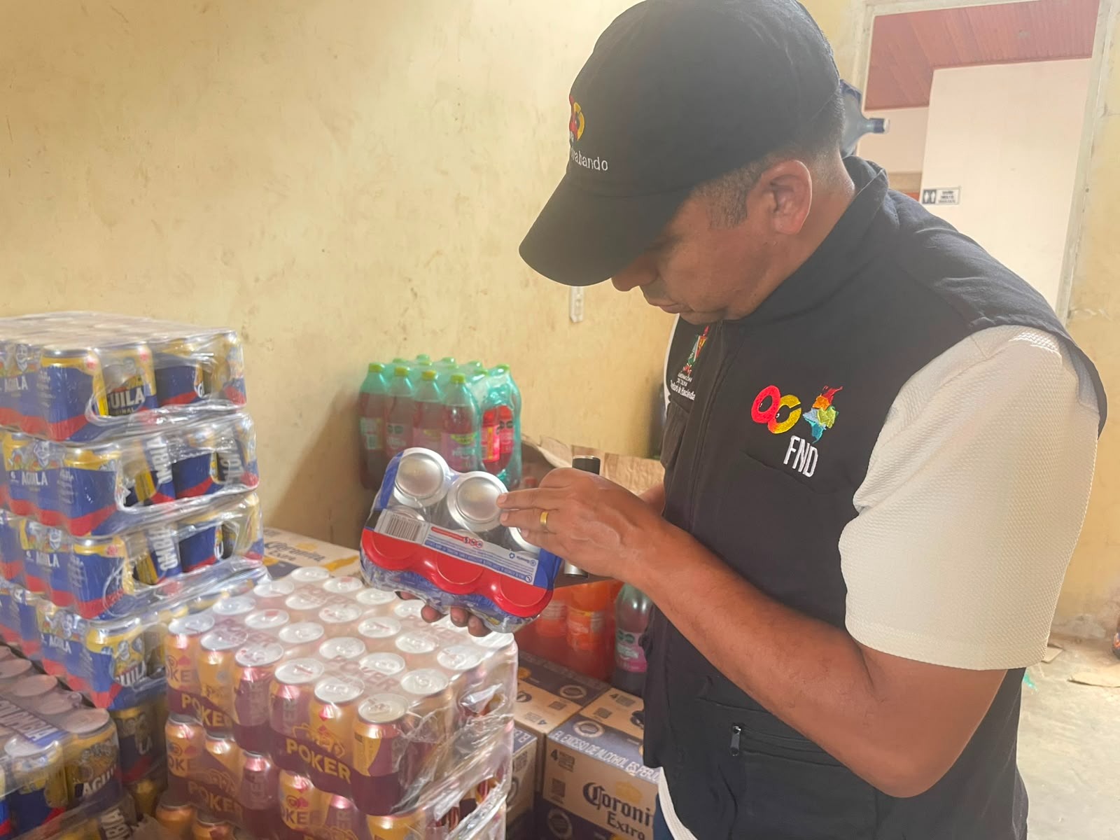 GOAT incautó 748 productos ilegales logrando el cierre de dos establecimientos en el sur del Tolima