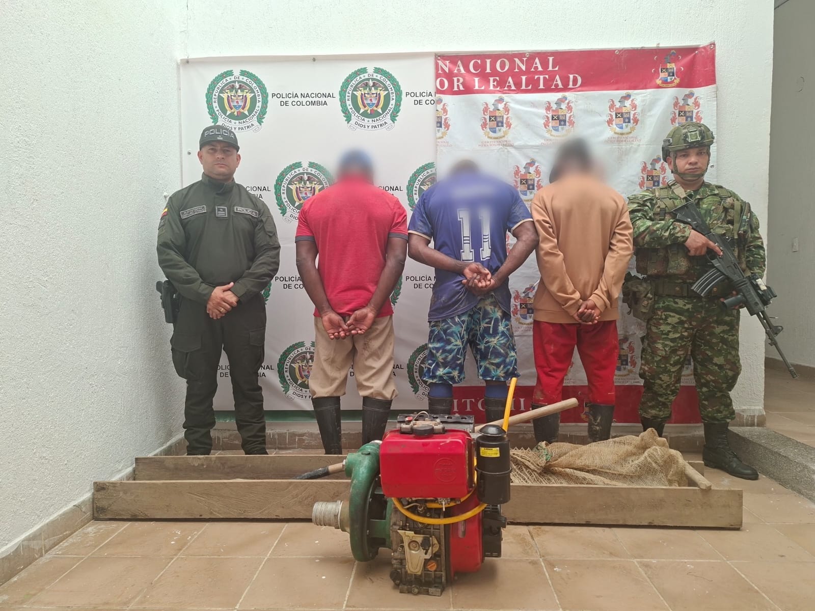 Por presunta explotación ilícita de yacimientos mineros en Coyaima capturadas tres personas